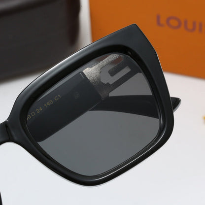 4051 Sunglasses with box