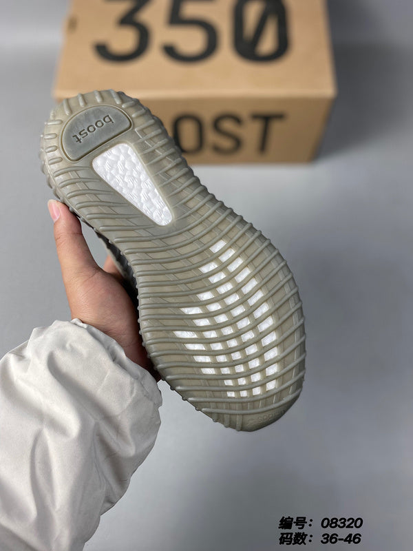 BYS07 Couples Yeezy shoes 36-46 with box