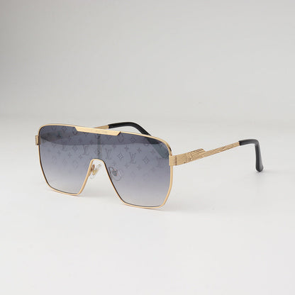 1079 Sunglasses with box