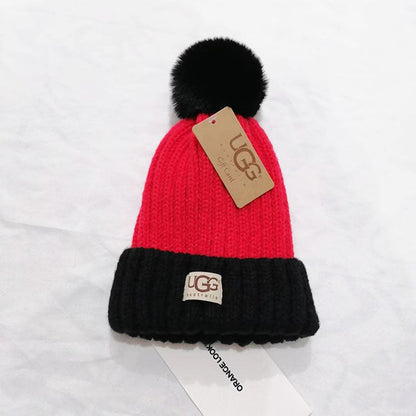 PUGH6  Color matching big wool ball knitted hat