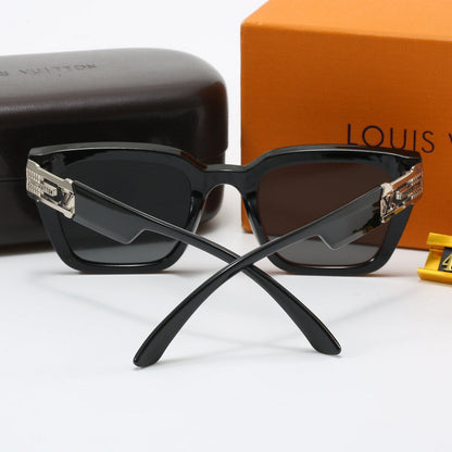 4051 Sunglasses with box