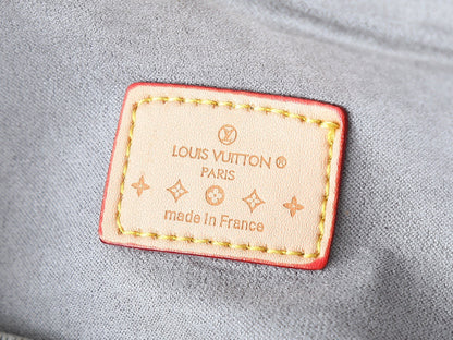 LLP218 Shoulder Bag 20.5-11-6CM Bags With Box