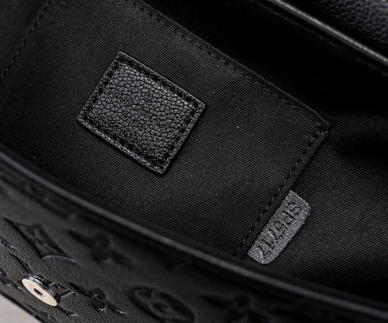 LLP016 Leather bag 26.6-17-11CM   for women and men Bags