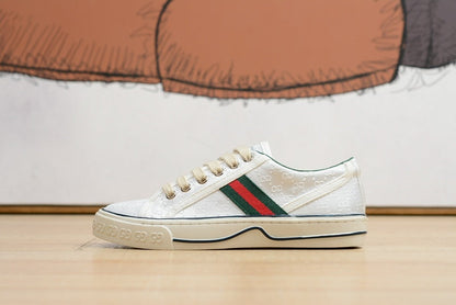 MGS17  Fashion women's and men's sneakers shoes 36-44