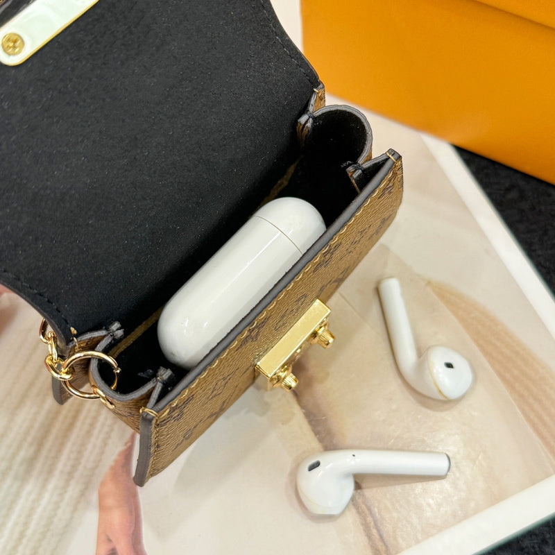 JK31 Key Chain Decorative small 12×10×3CM bag