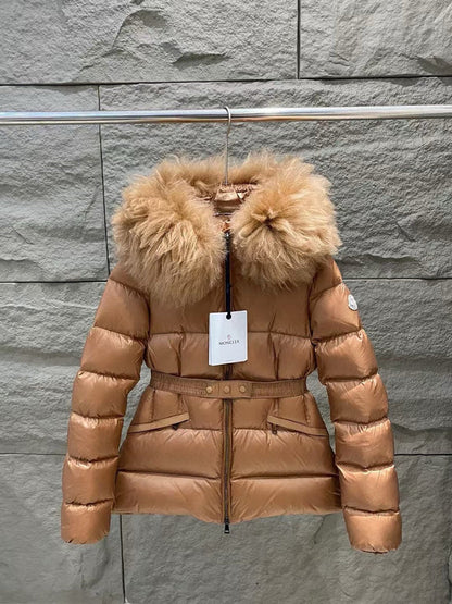 042054  Women's down jacket with fur collar