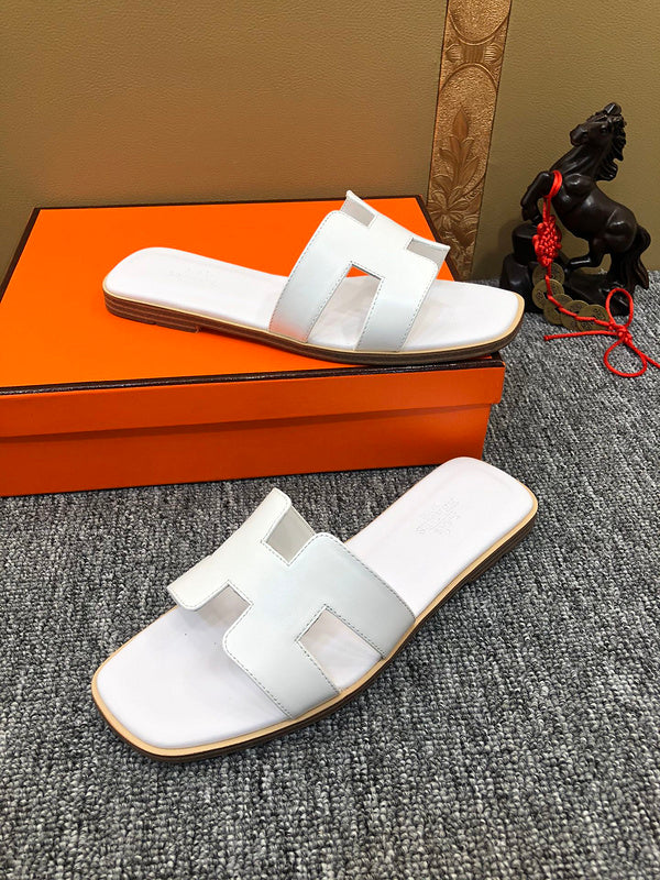 YHS7 Women slippers size 35-41 shoes with box