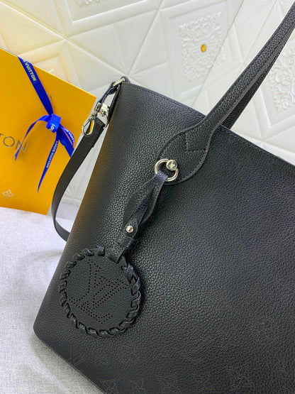 GLP03 Leather Bag 30x 27.5 x 16 CM High Quality