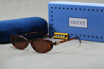 1680  Sunglasses with box