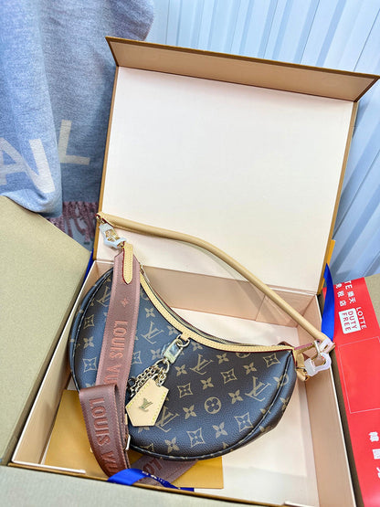 MLP01   Women's new fashion 22x9x33cm moon bag