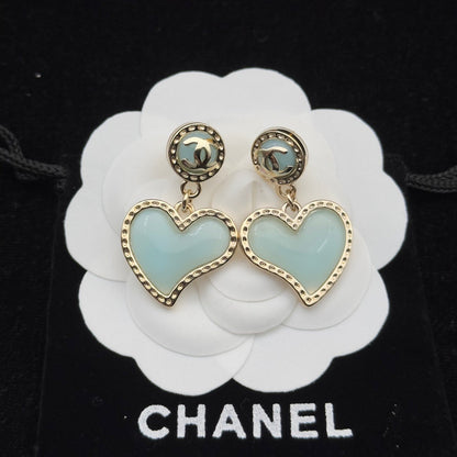 CHE72   Women's new fashion heart-shaped earrings  jewelry