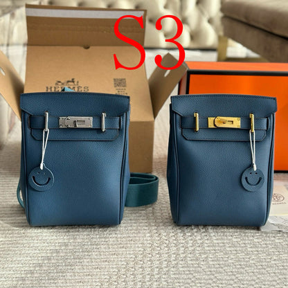 unique-id-9e82c6c2-fb03-43f1-a0ec-6a1b616bfadf