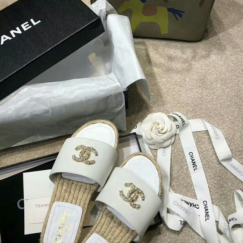 MCS0 Leather slippers shoes 35-40 With box