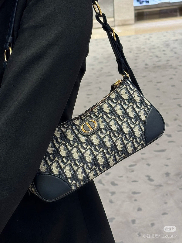 MDB1   The armpit package is 26cm