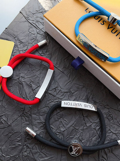 S433 Men and women can wear titanium steel bracelet jewelry