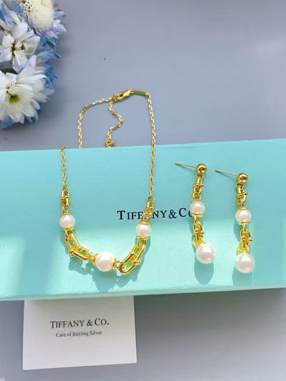 X641   Women's titanium steel necklace jewelry