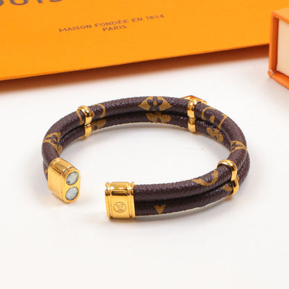 LVB101 Classic fashion leather bracelet for women jewelry gift