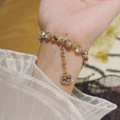 L147  Women's fashion bee bracelet jewelry