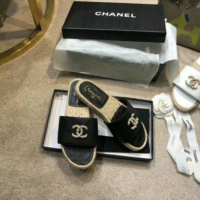 MCS0 Leather slippers shoes 35-40 With box