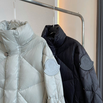 042107  Men's and women's down jackets