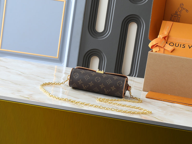 LLP218 Shoulder Bag 20.5-11-6CM Bags With Box