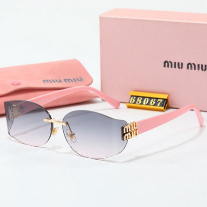 68057 Sunglasses with box