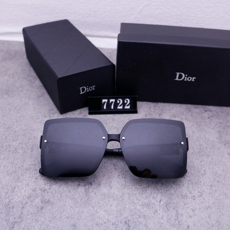 7722 Sunglasses with box