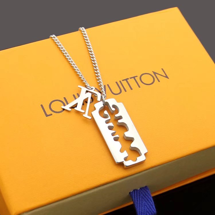 LVN011    Letter Blade Pendant Necklace Jewelry