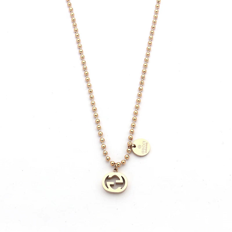 GN04    Letter Round Pendant Necklace Jewelry