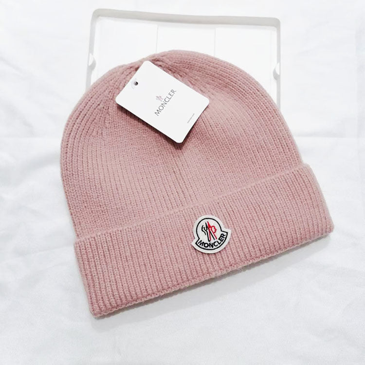 PMOH6   Core-knitted yarn hat