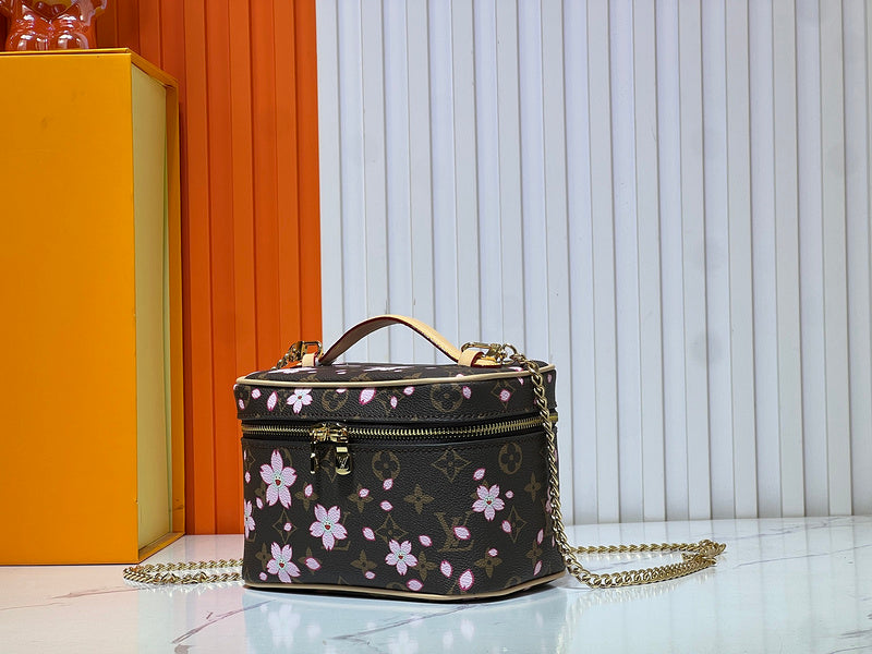 LLP121 cosmetic Bag 20-13.5-12CM PVC Leather Bags