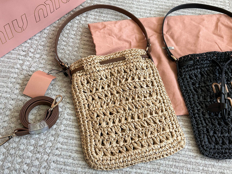 MMIB2  Lafite grass small tote 22*25cm bag with box