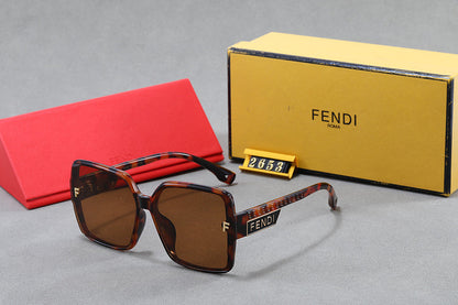 2653   Sunglasses with box