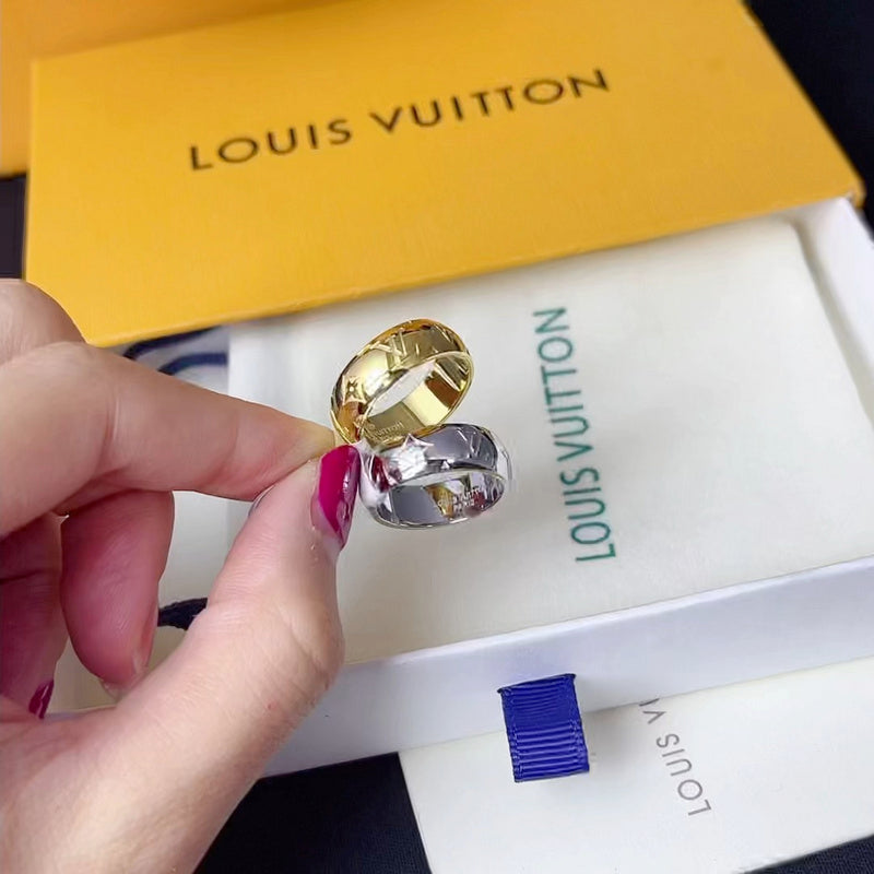 J113 Women's new titanium steel ring jewelry