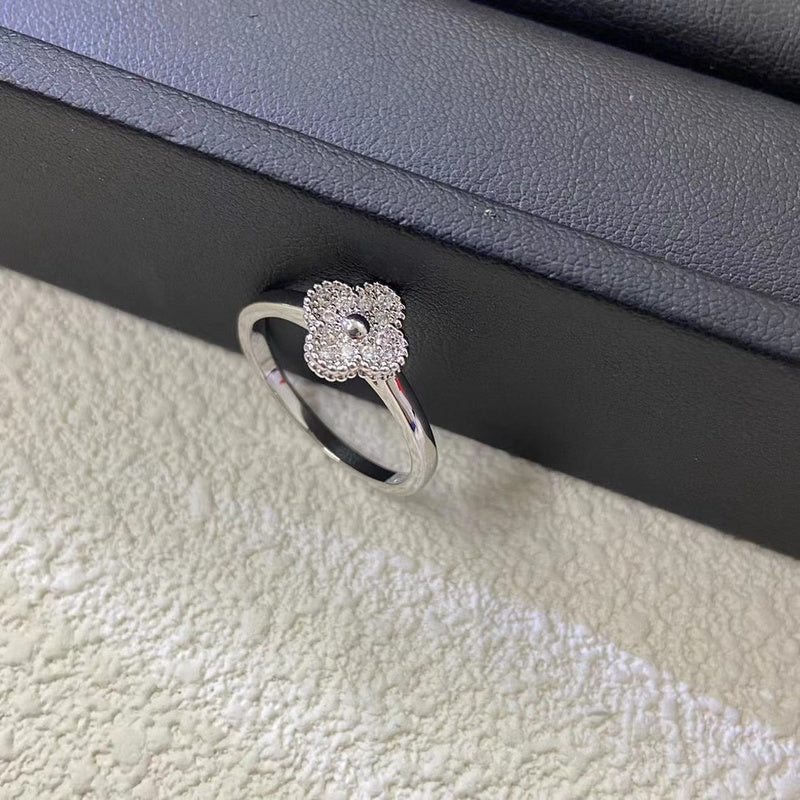 AVSR1   Mini full diamond four-leaf clover ring jewelry