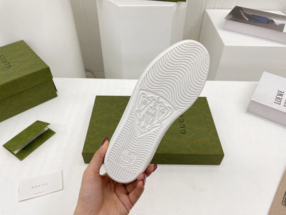 MJGS32 Men35-40 and women 40-45 shoes sneakers With box