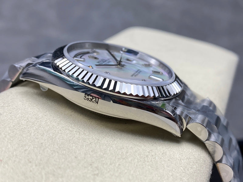 RW58  Women's fritillary face double calendar Week log watch 31MM