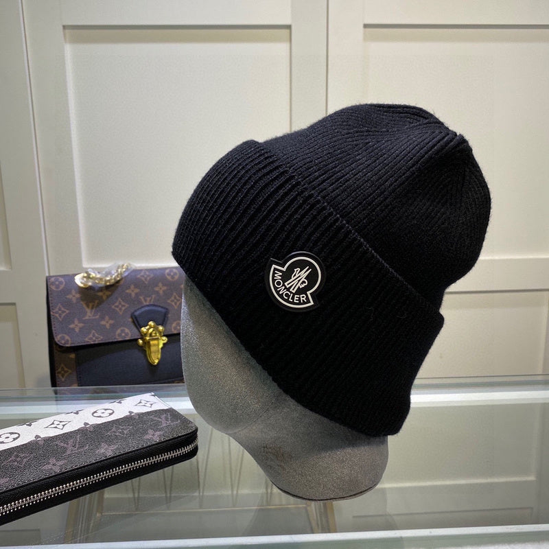 SMH5  Leather badge LOGO knitted hat
