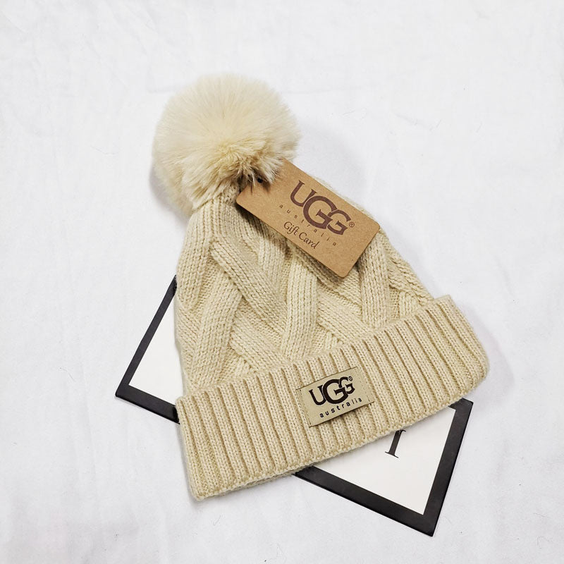 PUGH3  Women's slash hairball hat