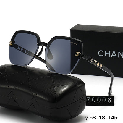 70006  Sunglasses with box