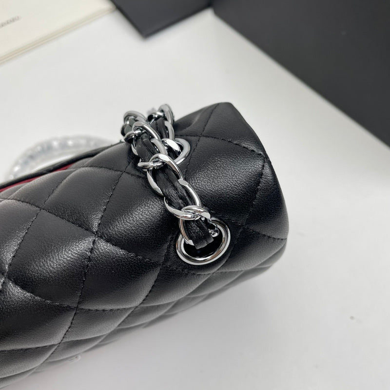 XCP012 Leather Bag 25.5-15-7.5CM Bag