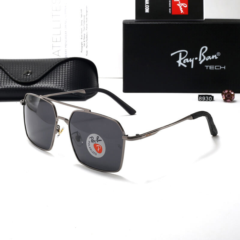 8930    Sunglasses with box