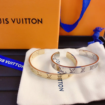 LS018 Fashion Stainless Steel Women Bracelet   Jewelry