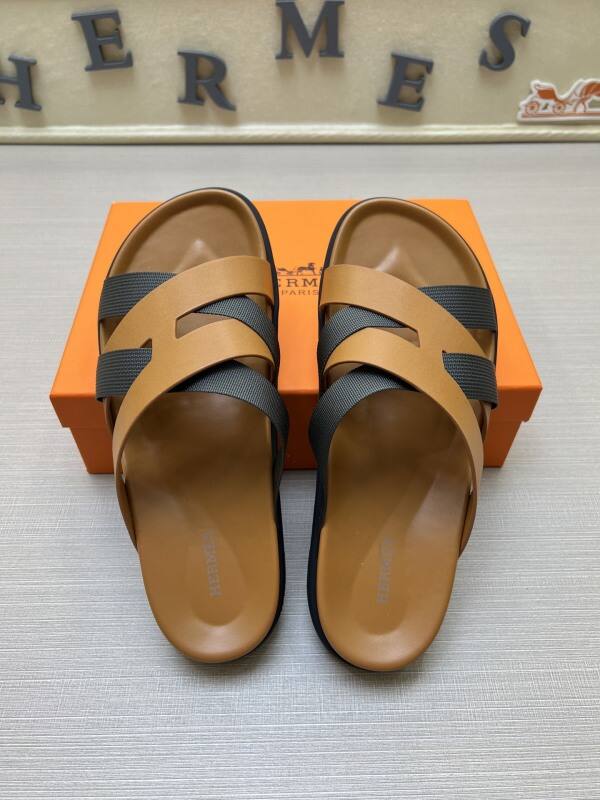 YHS5 Slippers Men shoes 39-46 With box