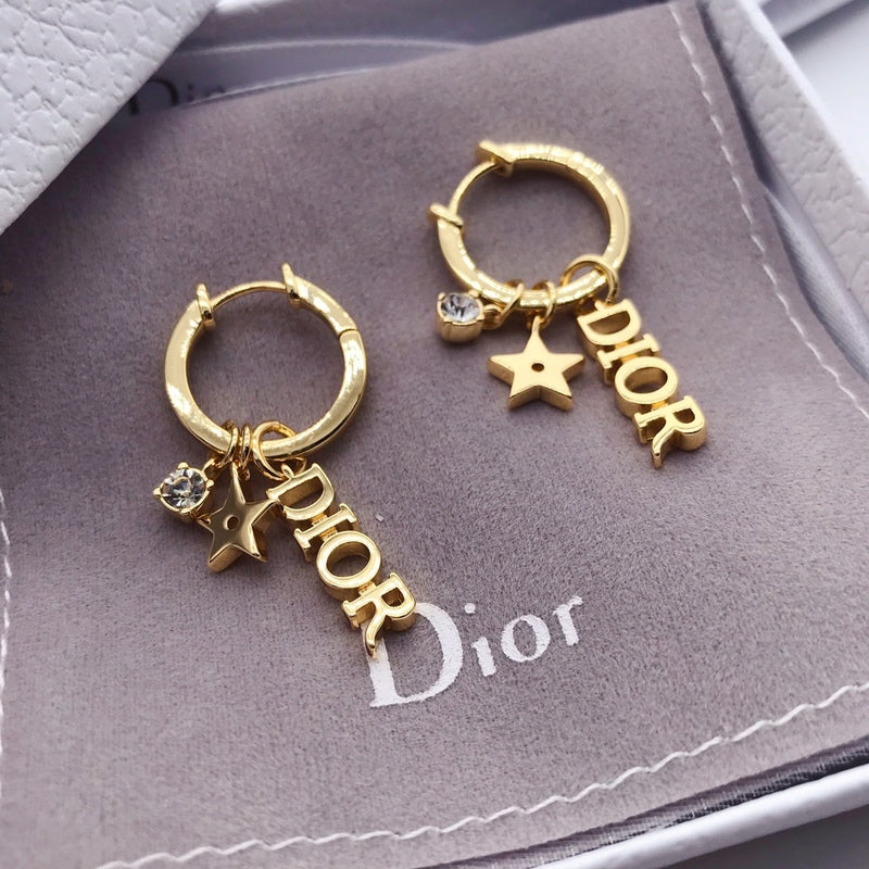 DE120  Retro style fashion women's earrings with beautiful design  Jewelry