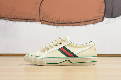 MGS17  Fashion women's and men's sneakers shoes 36-44