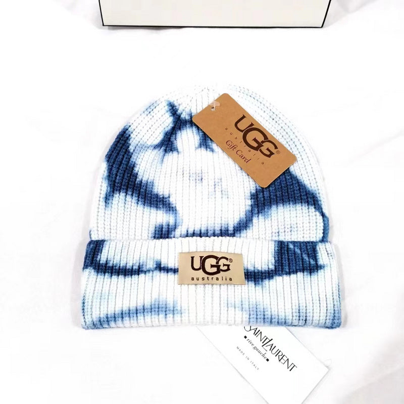 PUGH7    Tie dye multicolor core-yarn knitted hat