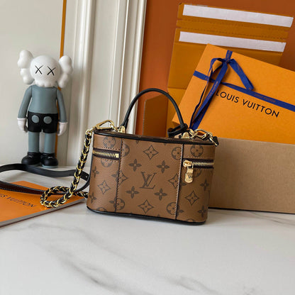 LLP221 Shoulder Bag 19-11-6.5CM Bags