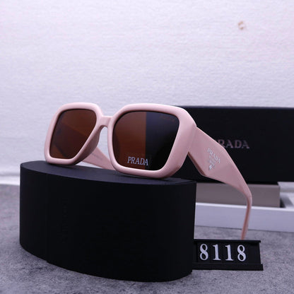 8118 Sunglasses with box