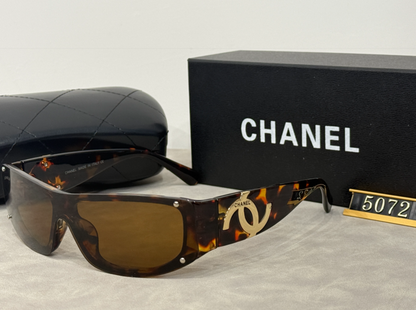5072  Sunglasses with box